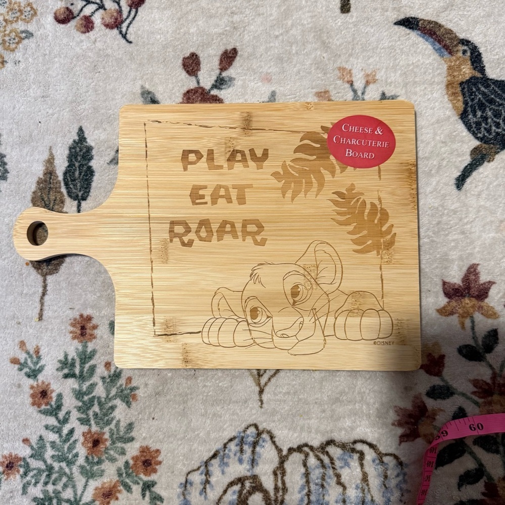 Disney The Lion King Bamboo charcuterie Board